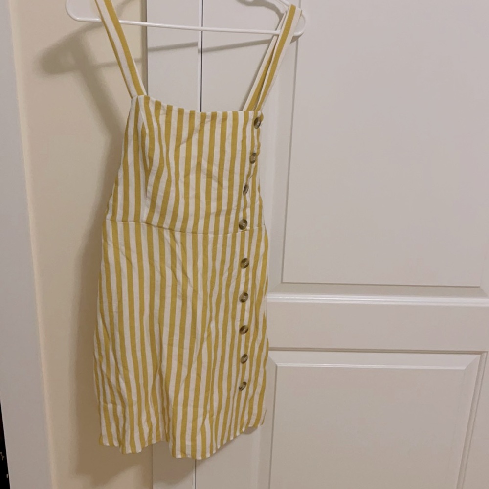 Essue  dress